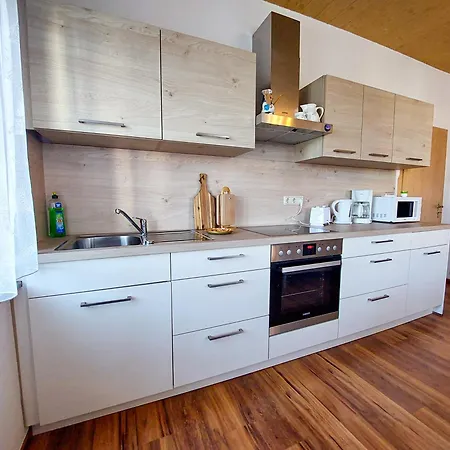 Pensjonat Zur Deutschen Eiche - Fruehstueckspension Und Großschönau