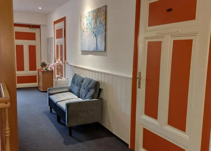 بيت ضيافة Zur Deutschen Eiche - Fruehstueckspension Und غروسشوناو